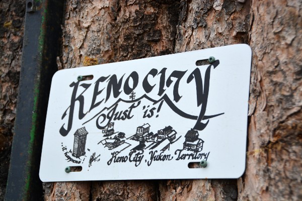 Keno City, sign, rondreis Alaska en Yukon - opDroomreis.nu