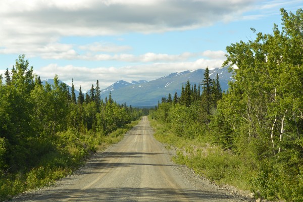 Yukon gravel road, rondreis Alaska en Yukon - opDroomreis.nu