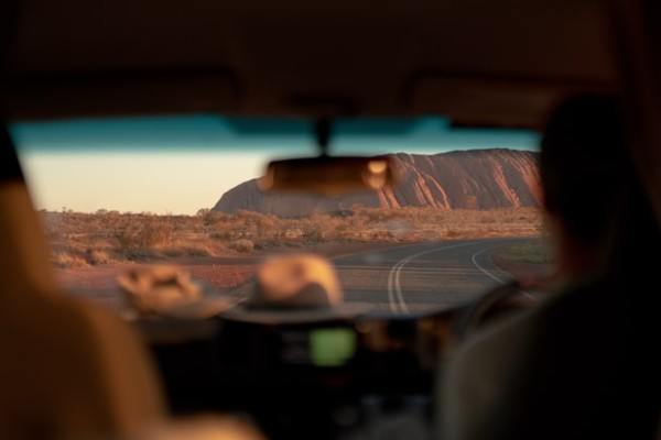 Uluru, driving - rondreis Australië, opDroomreis.nu