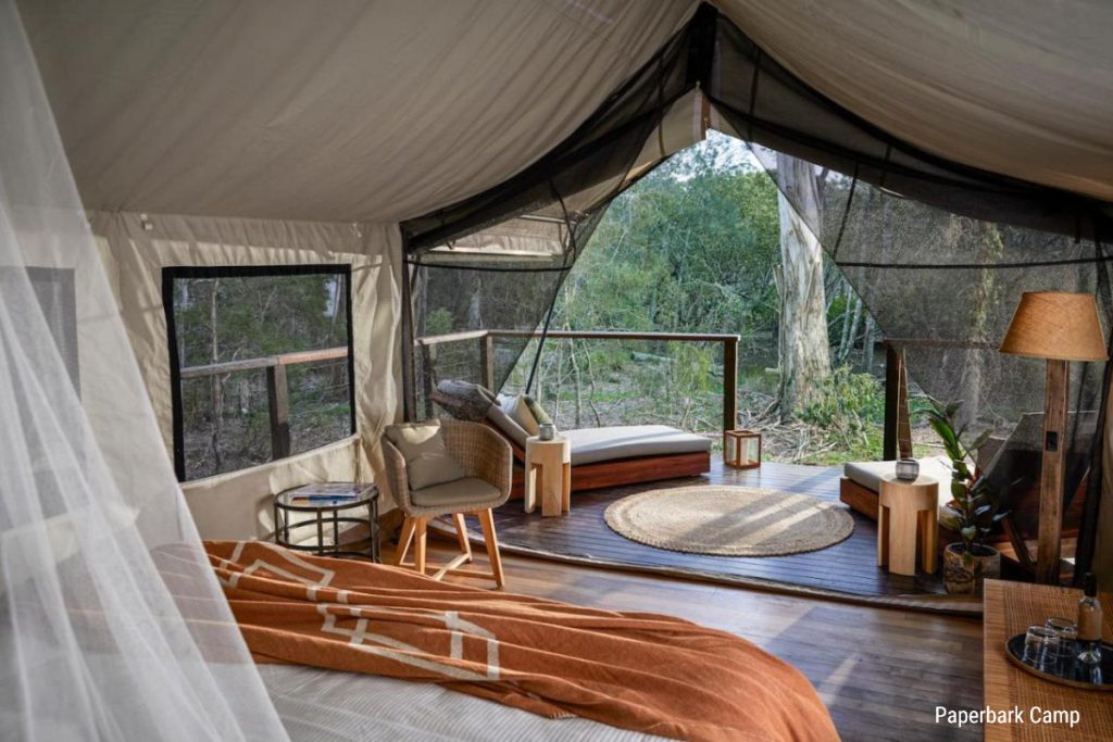 Paperbark Camp, Jervis Bay, inside tent glamping - New South Wales, rondreis Australië - opDroomreis.nu