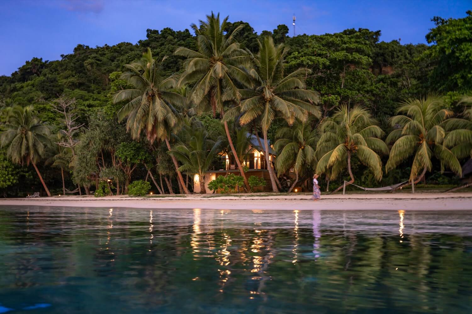 Rondreis Fiji - Matangi Private Island, luxury pool treehouse - opDroomreis.nu